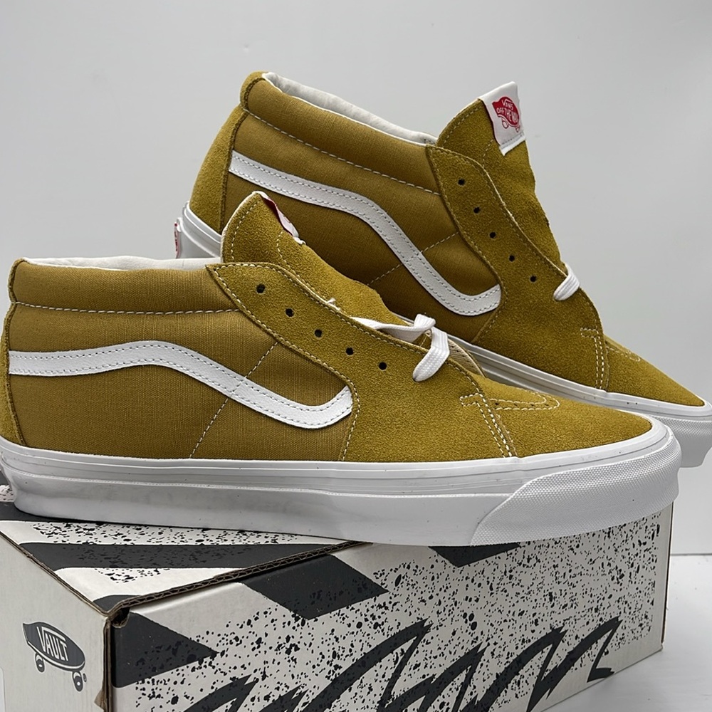 Vans Men’s Mustard High-Top 0g Sk8-Mid Lx
Suede/Canvas Tobacco/White
VN0A4BVCN2X - Picture 7 of 16